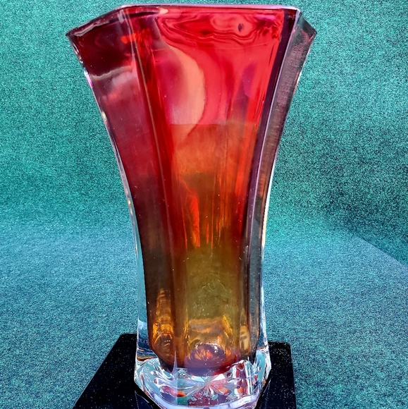 Hoosier Glass Ruby Red 10” Tall Glass Vase 6 Sided 4041 ~ Vintage 4lbs 5oz - Picture 13 of 13